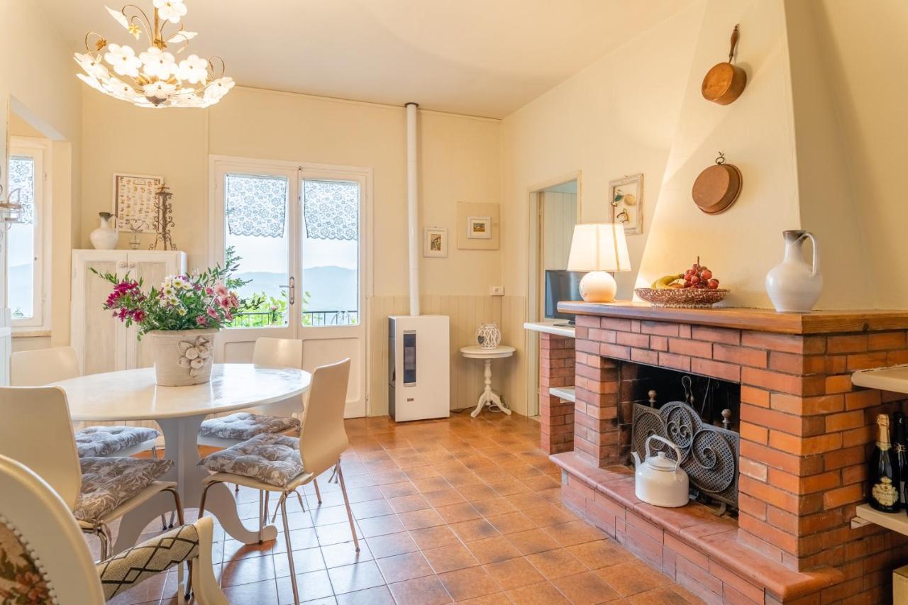 Sassi Scritti - Acero Montano Apartman Montefegatesi Kültér fotó